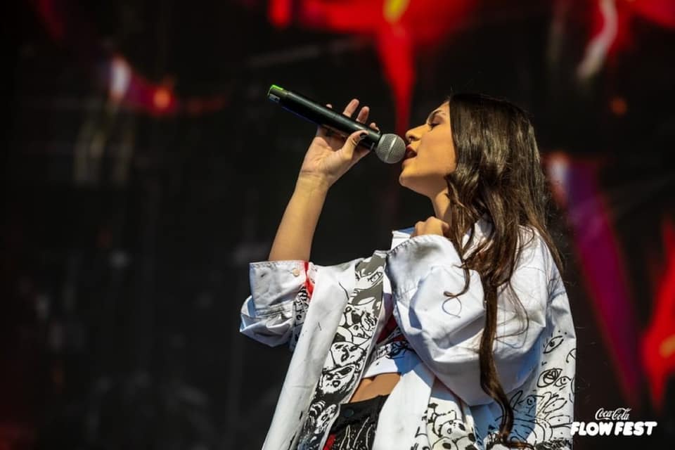 VF7, future queen du latino pop