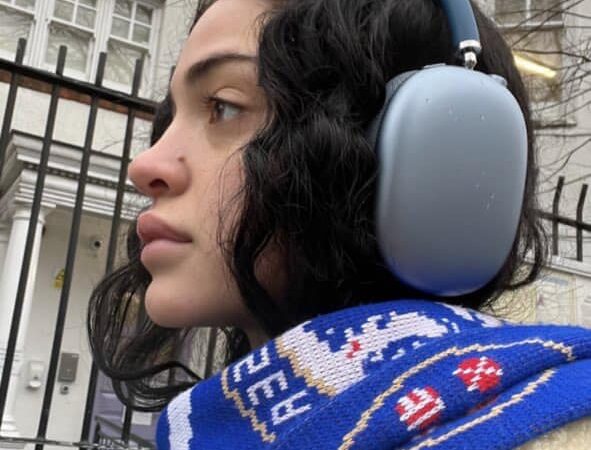 Luna Blaise : Du rôle iconique de Manifest à la scène musicale