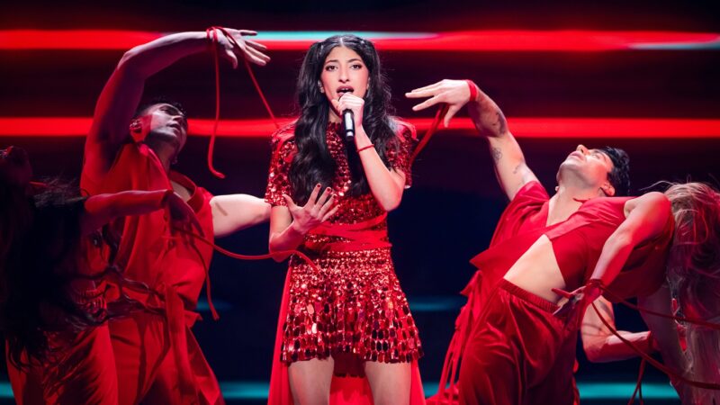 Jennifer Aoun, 13 ans : la nouvelle star montante de la musique en Suède