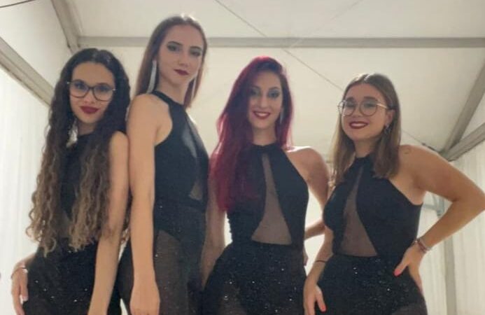 Alicia, Raquel, Mayte et Sofía : les quatre voix qui portent le succès de Nueva Línea