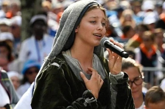 Eva Molenmaker, Bernadette de Lourdes