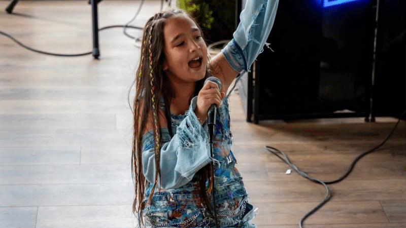 Ema Gabriela Argeșanu : ses premiers pas dans l&rsquo;univers de la musique
